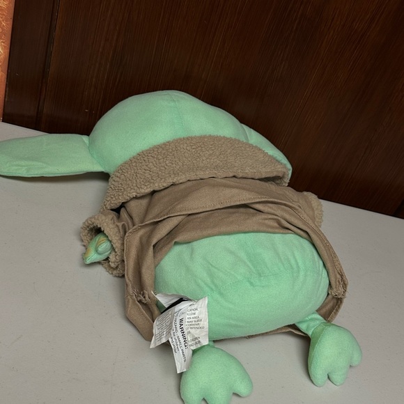 Star Wars by Jay Franco and Son Star Wars Baby Yoda Plush pillow The mandalorian - Picture 8 of 16